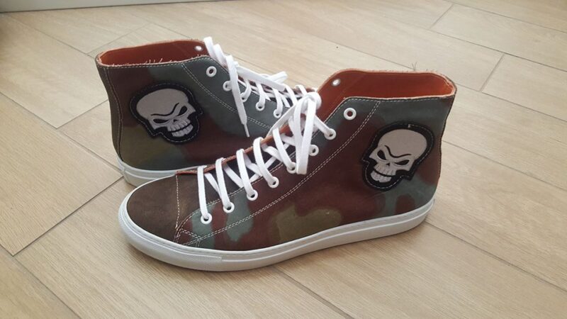 Rad straps skull shoes   size 44