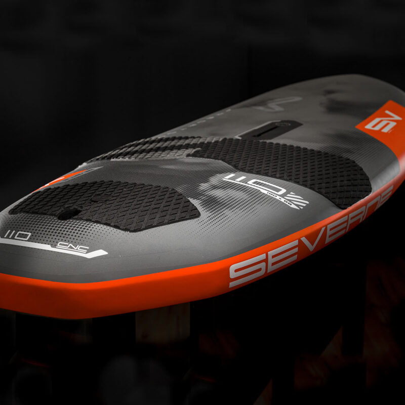 Alternative view of SEVERNE PREDATOR