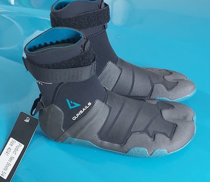gun sails  NEO BOOTS 5/4  tg.40/41